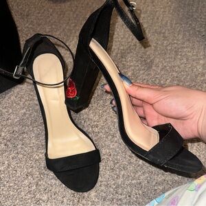 Wild Diva Black Rose Heels